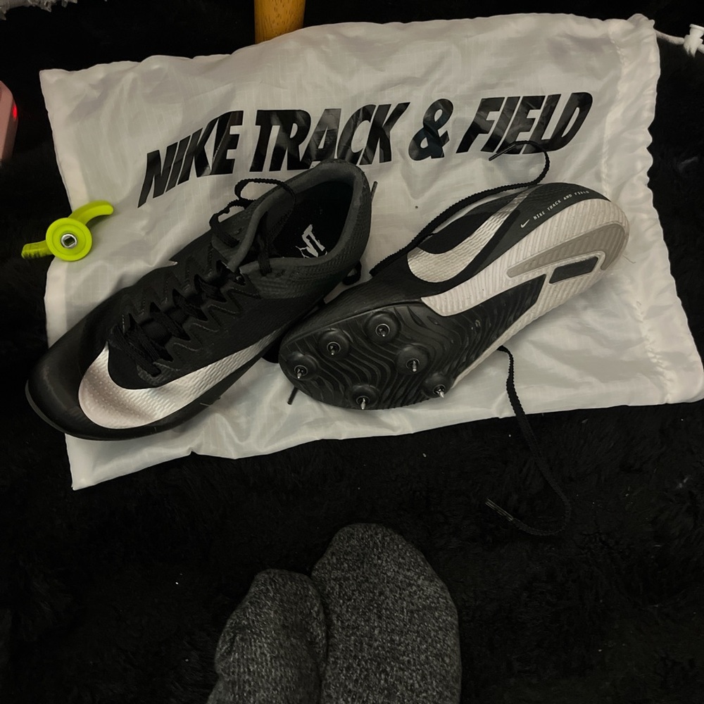 Nike Sprint Spikes in Black and White